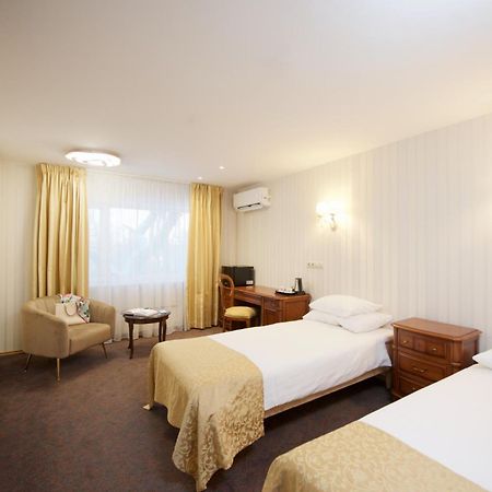 Villa Hotel Theresa Rakvere Eksteriør bilde