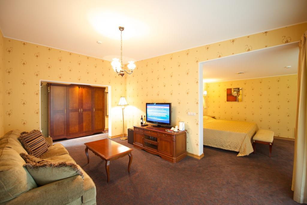 Villa Hotel Theresa Rakvere Rom bilde