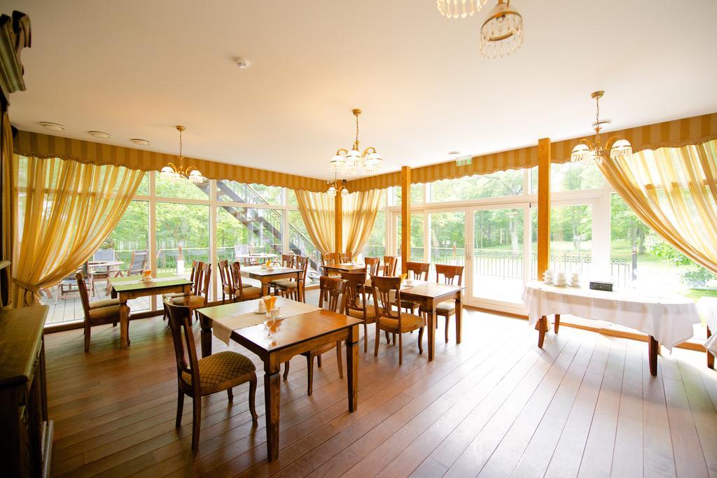 Villa Hotel Theresa Rakvere Eksteriør bilde