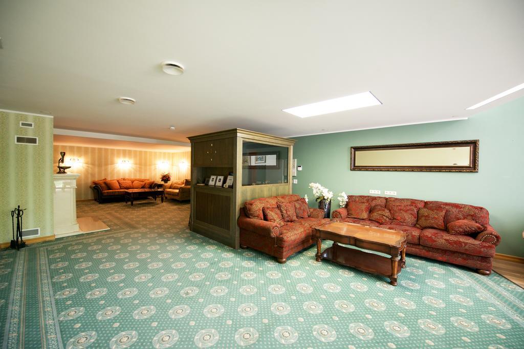 Villa Hotel Theresa Rakvere Eksteriør bilde